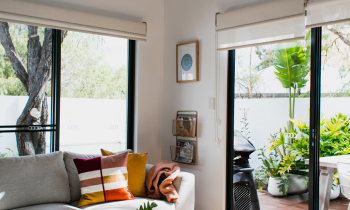 Diamond net and stainless steel window screen, whose anti-theft effect is better?